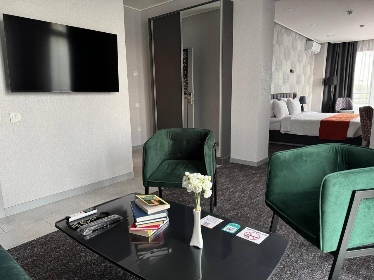 טשקנט Nuovo Boutique Hotel מראה חיצוני תמונה